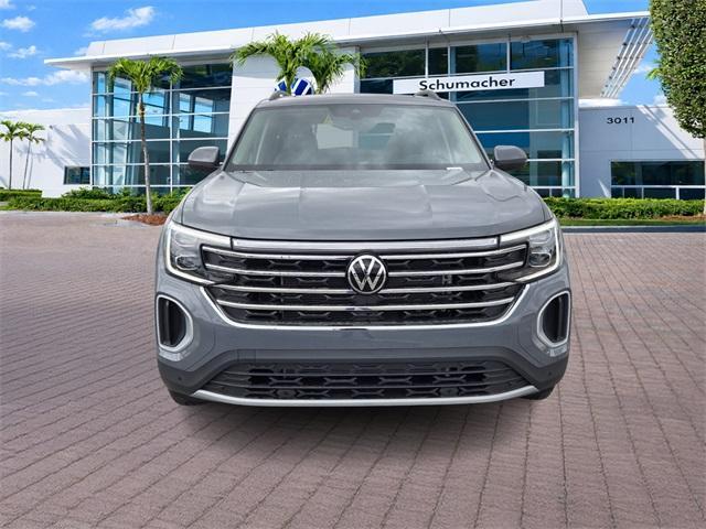 new 2026 Volkswagen Atlas car, priced at $43,828