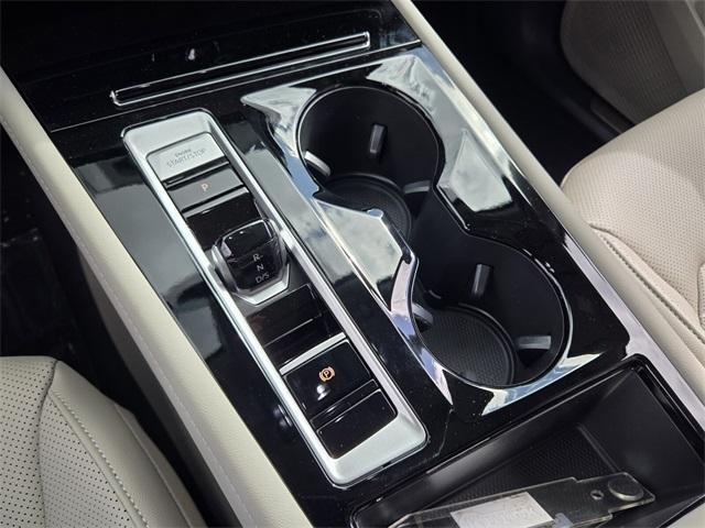 new 2026 Volkswagen Atlas car, priced at $44,340