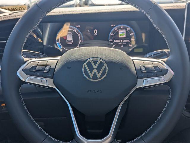 new 2026 Volkswagen Tiguan car, priced at $32,857