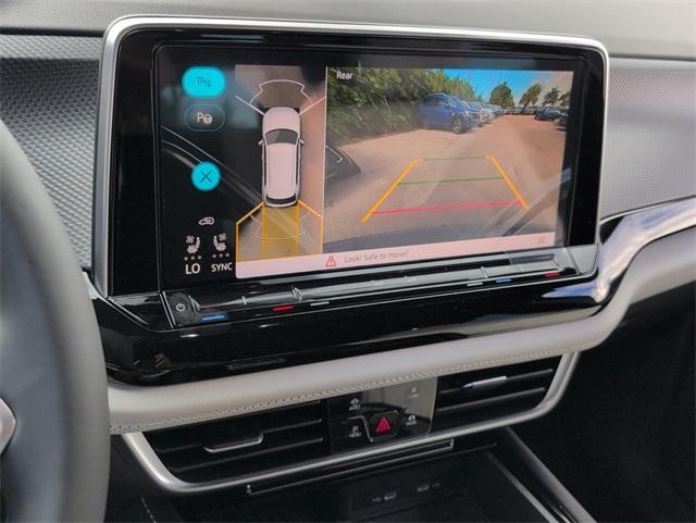 new 2026 Volkswagen Atlas Cross Sport car, priced at $52,411