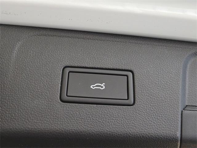 new 2026 Volkswagen Atlas car, priced at $44,340