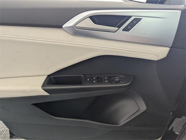 new 2026 Volkswagen Taos car, priced at $30,686