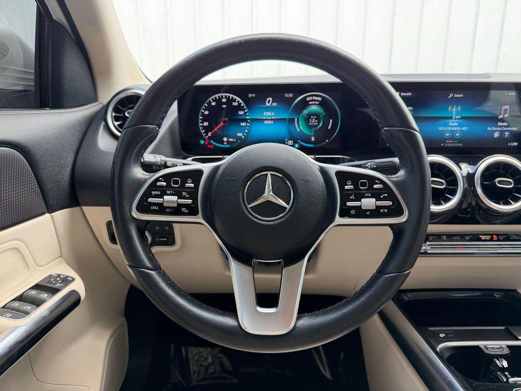 used 2022 Mercedes-Benz GLA 250 car, priced at $20,621