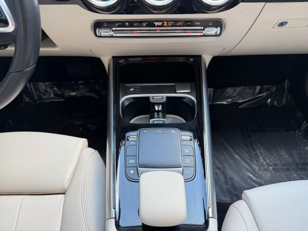 used 2022 Mercedes-Benz GLA 250 car, priced at $20,621
