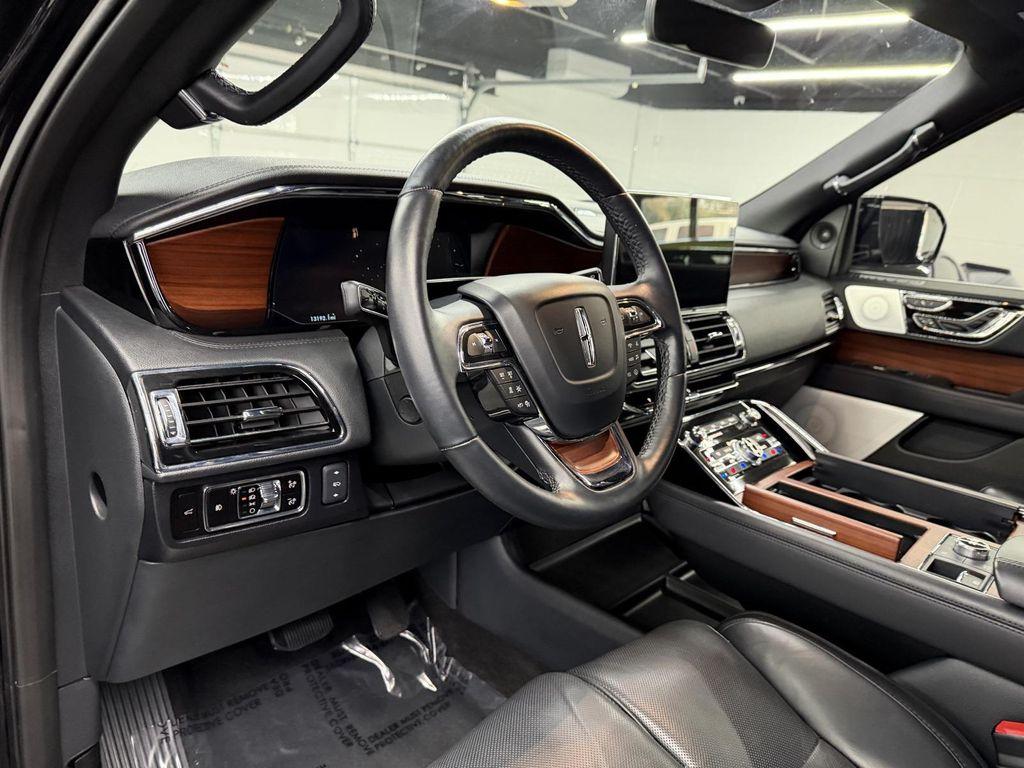 used 2023 Lincoln Navigator car, priced at $59,988