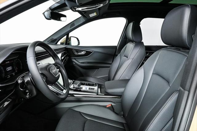 new 2025 Audi Q7 car, priced at $71,668