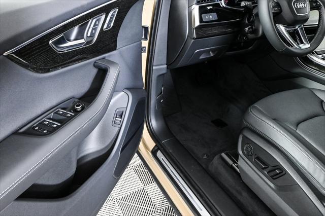 new 2025 Audi Q7 car, priced at $71,668