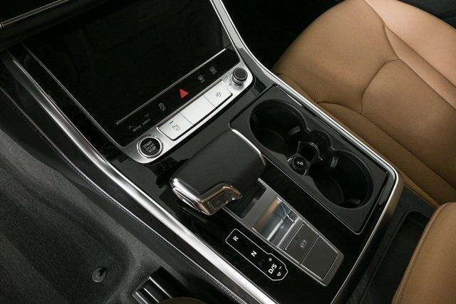 new 2025 Audi Q7 car, priced at $68,585