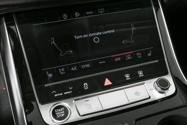 new 2025 Audi Q7 car, priced at $67,060