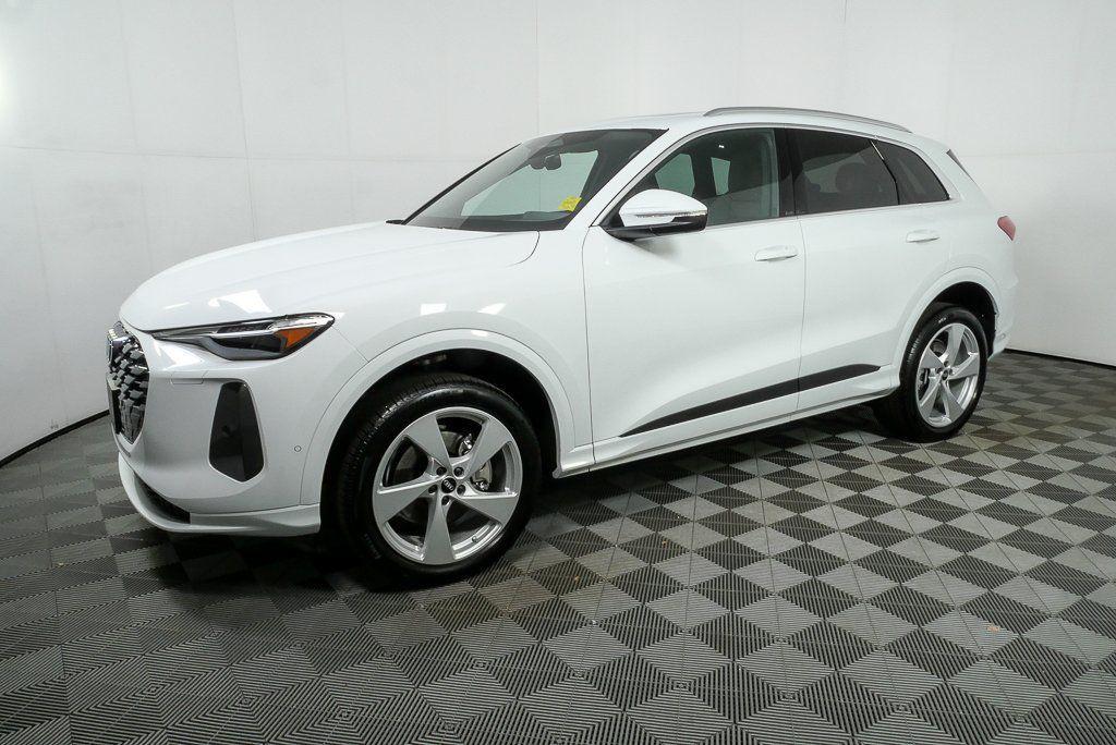 new 2025 Audi Q5 car, priced at $53,845