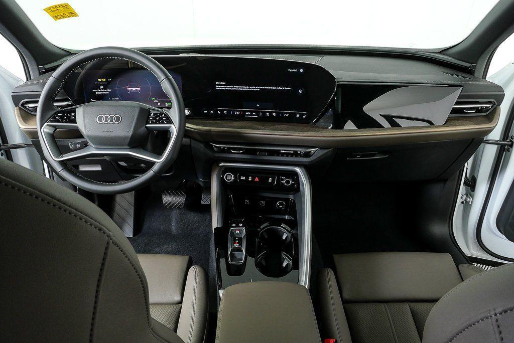 new 2025 Audi Q5 car, priced at $53,946