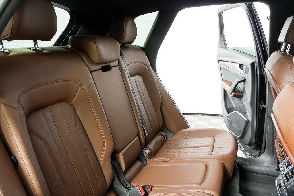 used 2020 Audi Q5 car, priced at $23,995