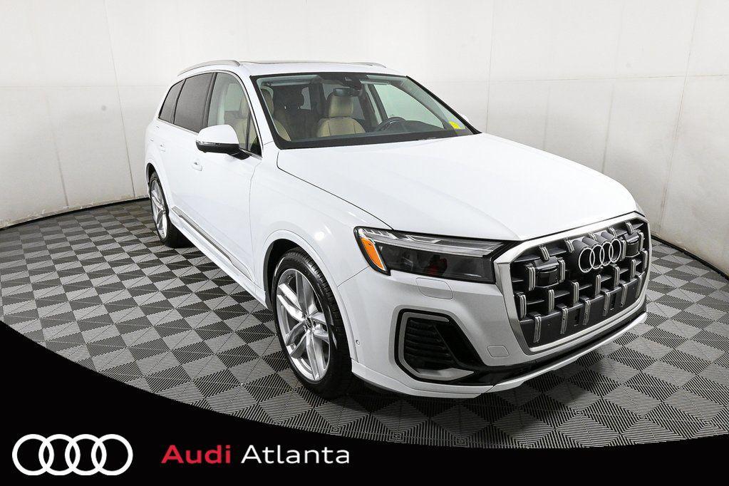 new 2025 Audi Q7 car, priced at $67,382