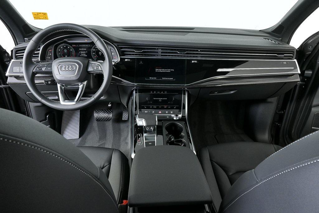 new 2026 Audi Q7 car, priced at $64,733