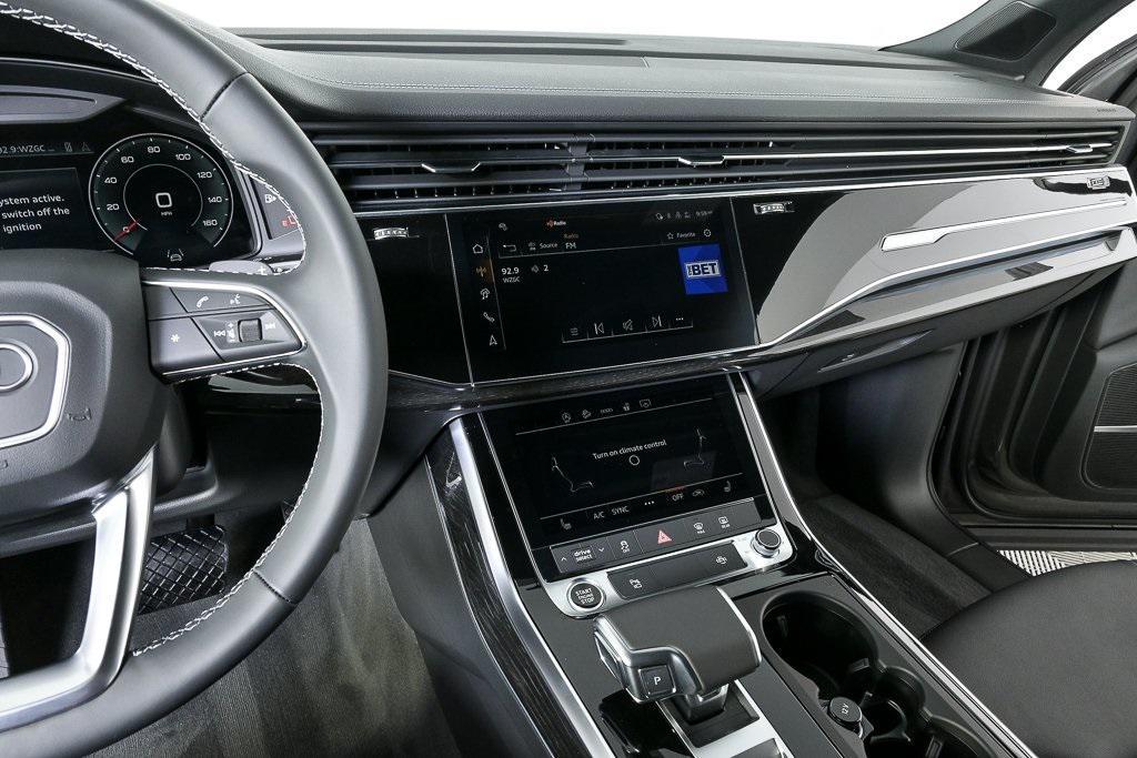 new 2026 Audi Q7 car, priced at $64,733