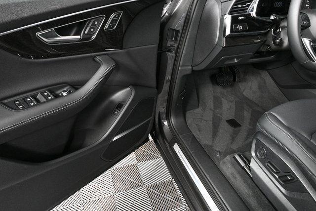 new 2026 Audi Q7 car, priced at $72,814