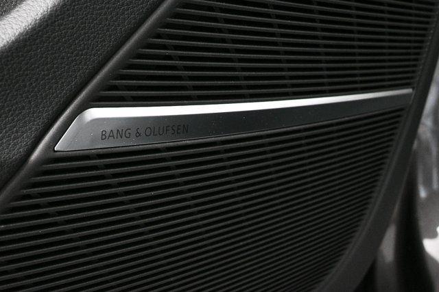 new 2026 Audi Q7 car, priced at $72,814