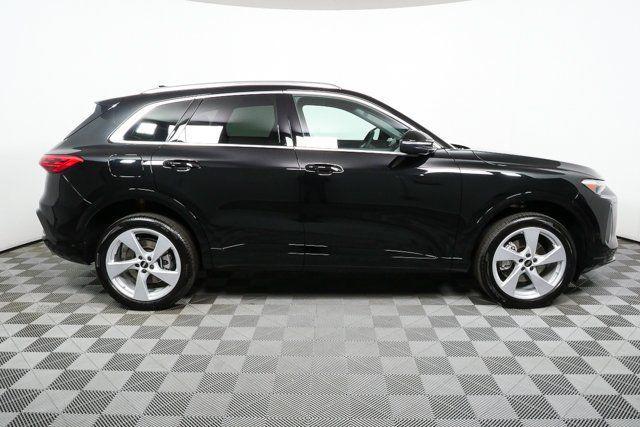 new 2025 Audi Q5 car, priced at $54,464