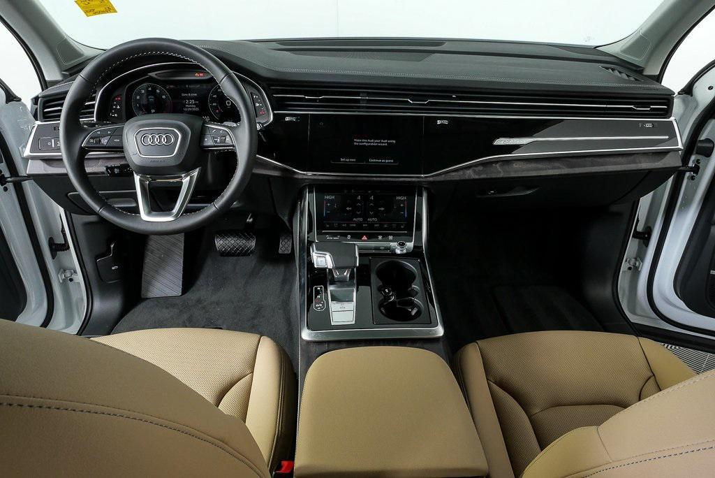new 2026 Audi Q7 car, priced at $76,635