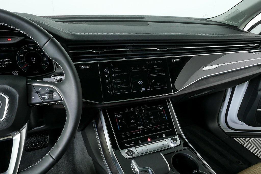 new 2026 Audi Q7 car, priced at $76,635