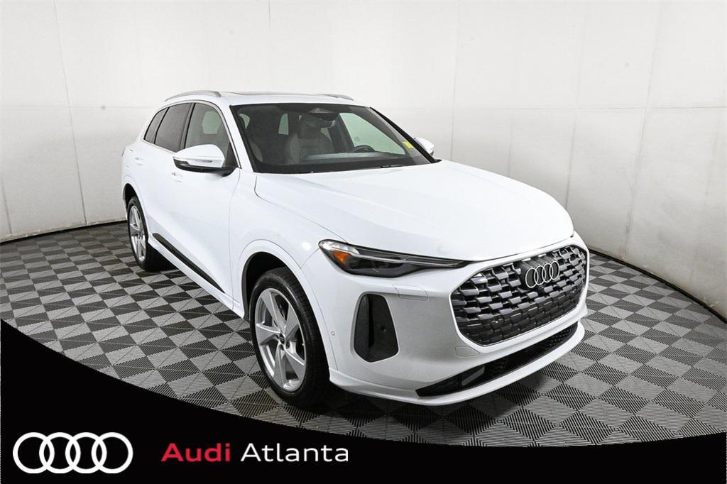 new 2025 Audi Q5 car, priced at $55,783