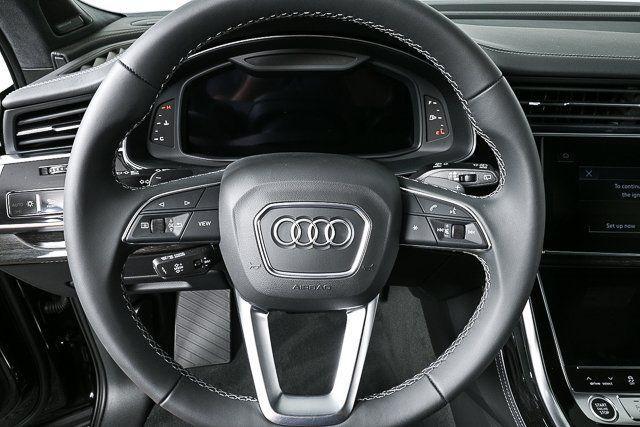 new 2025 Audi Q7 car, priced at $82,460