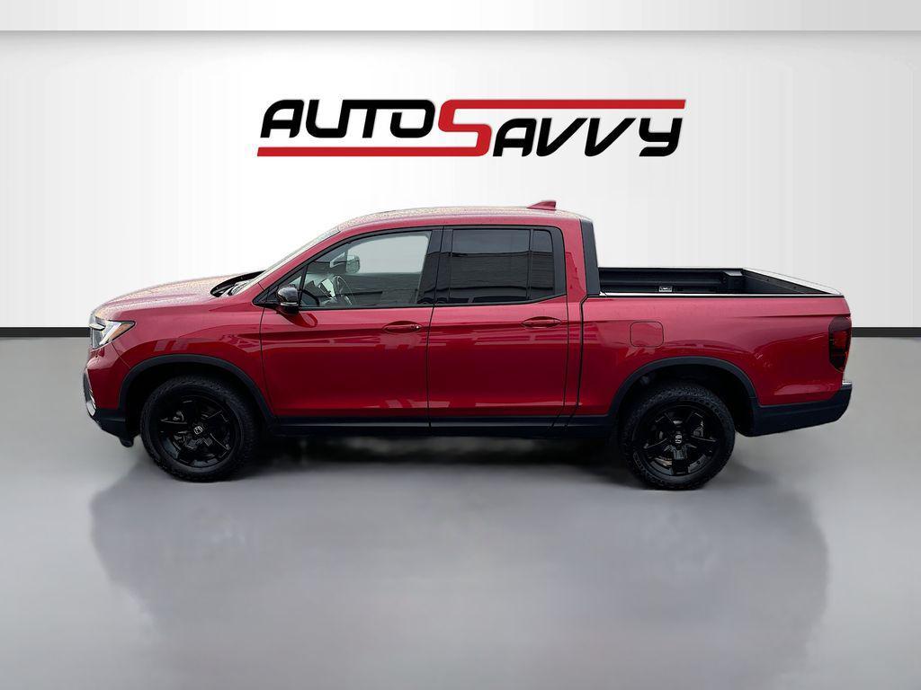 used 2025 Honda Ridgeline car, priced at $33,800