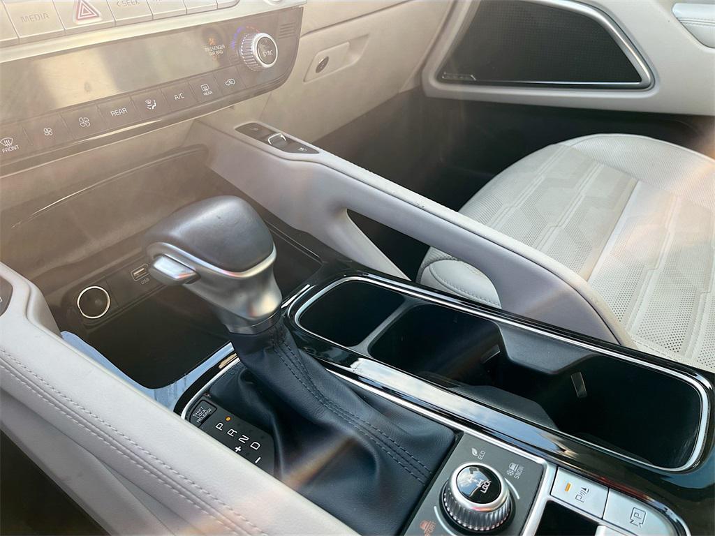 used 2023 Kia Telluride car, priced at $31,100