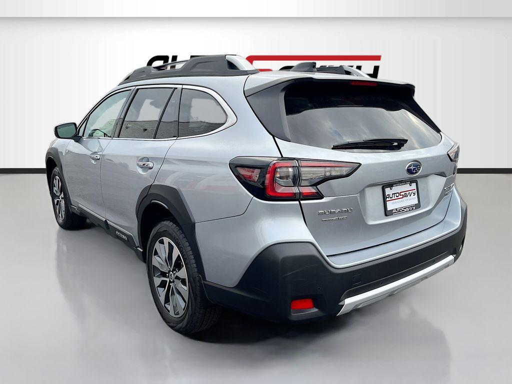 used 2025 Subaru Outback car, priced at $28,900
