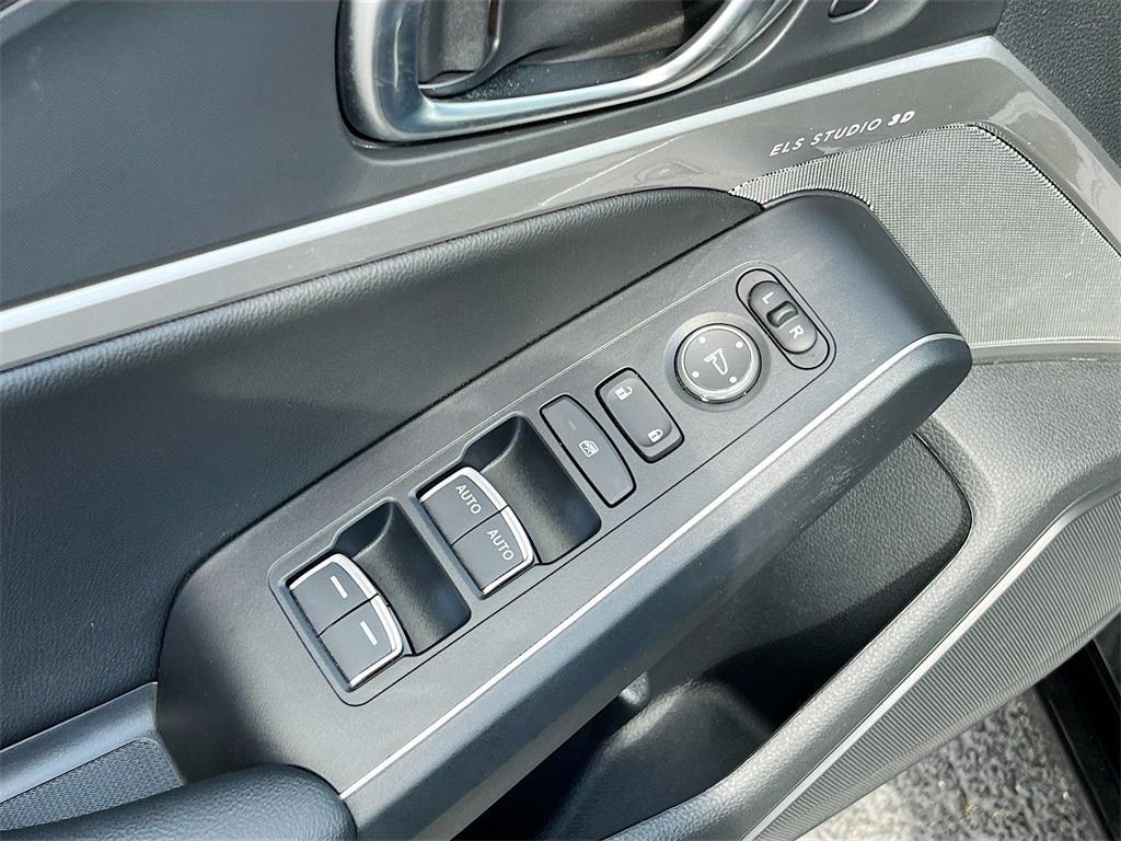 used 2025 Acura Integra car, priced at $26,400