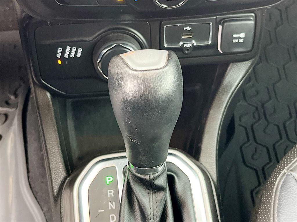 used 2022 Jeep Renegade car, priced at $17,800