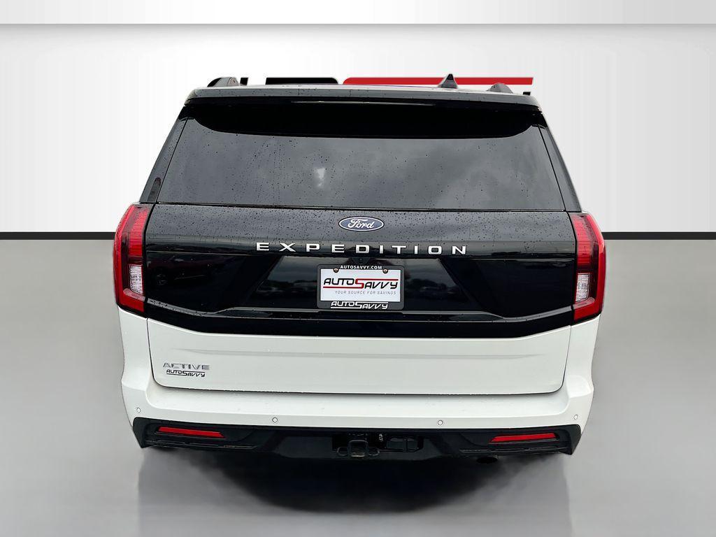 used 2025 Ford Expedition car, priced at $52,600