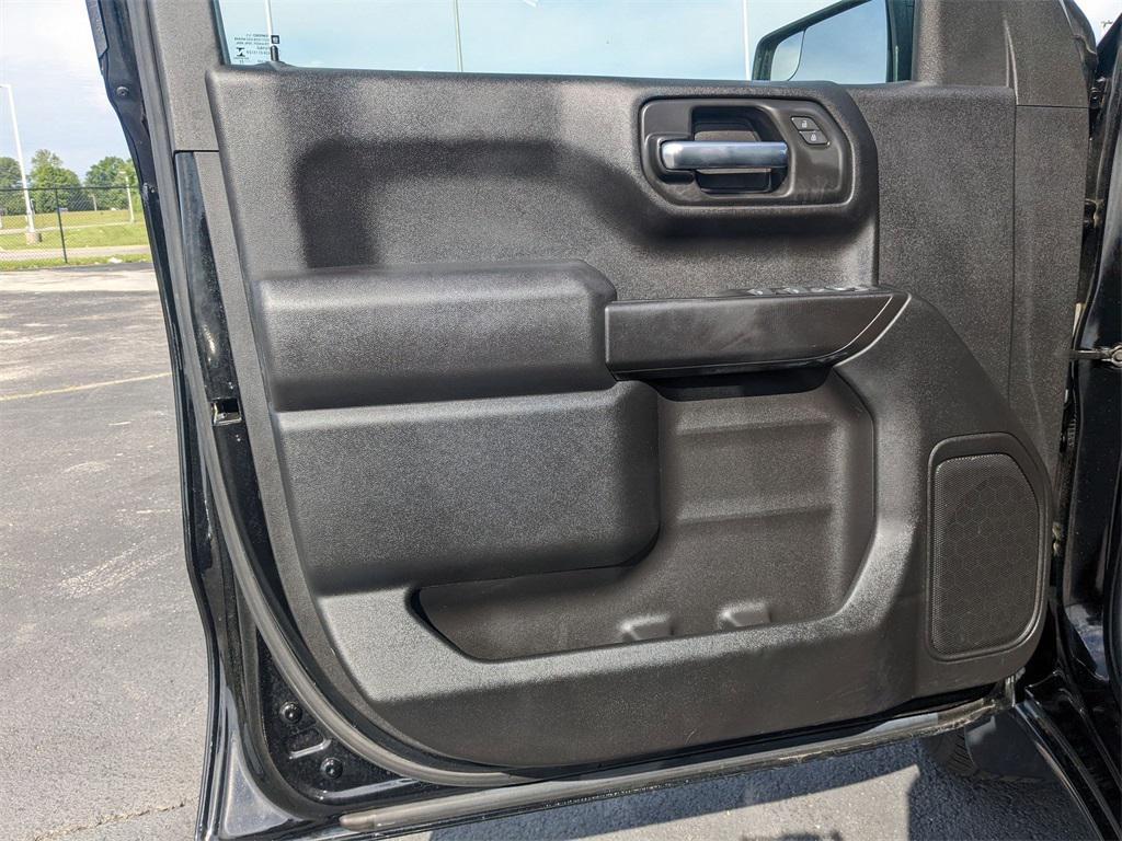 used 2022 Chevrolet Silverado 1500 car, priced at $28,400