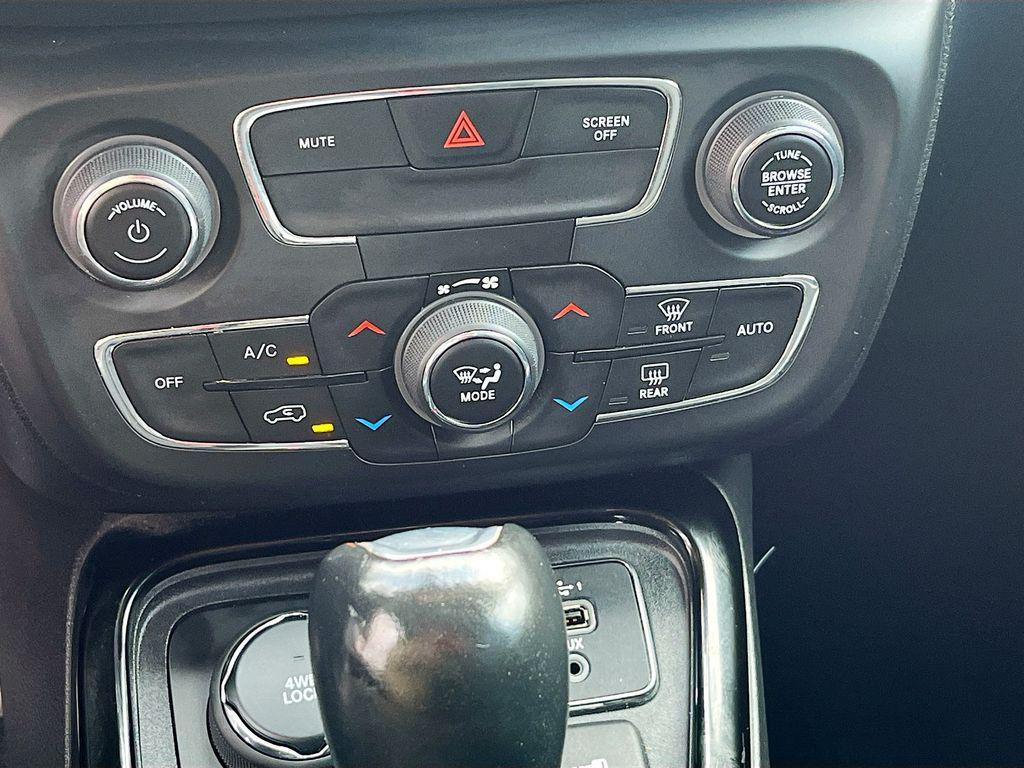 used 2020 Jeep Compass car, priced at $16,300