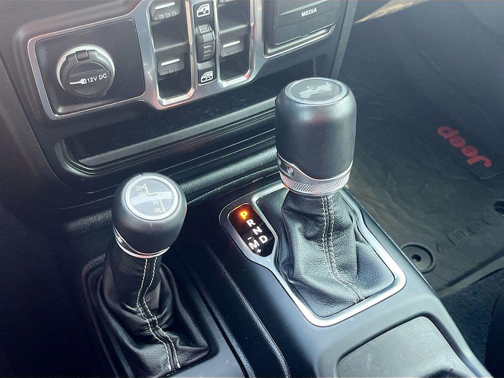 used 2021 Jeep Wrangler Unlimited car, priced at $27,000