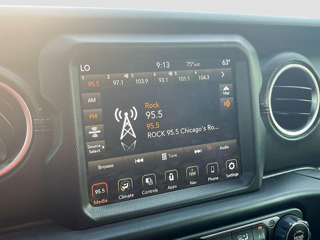 used 2021 Jeep Wrangler Unlimited car, priced at $27,000