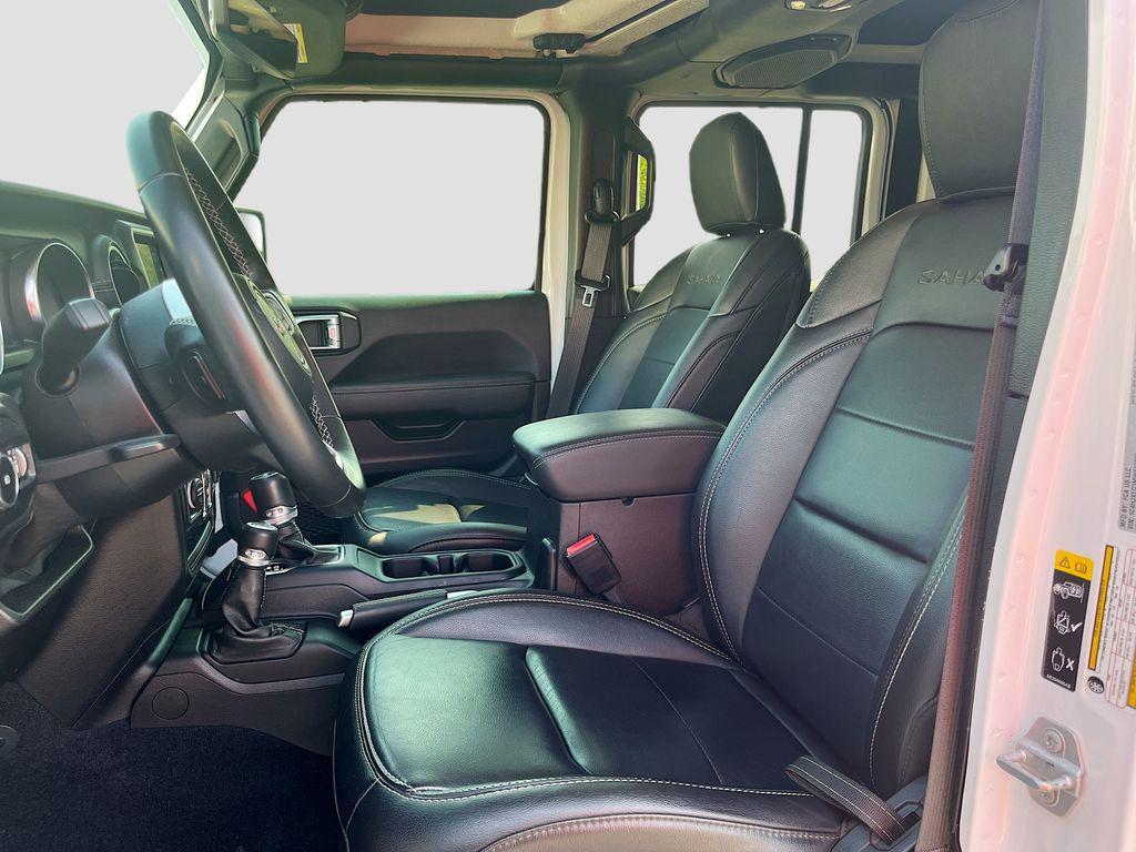 used 2021 Jeep Wrangler Unlimited car, priced at $27,000