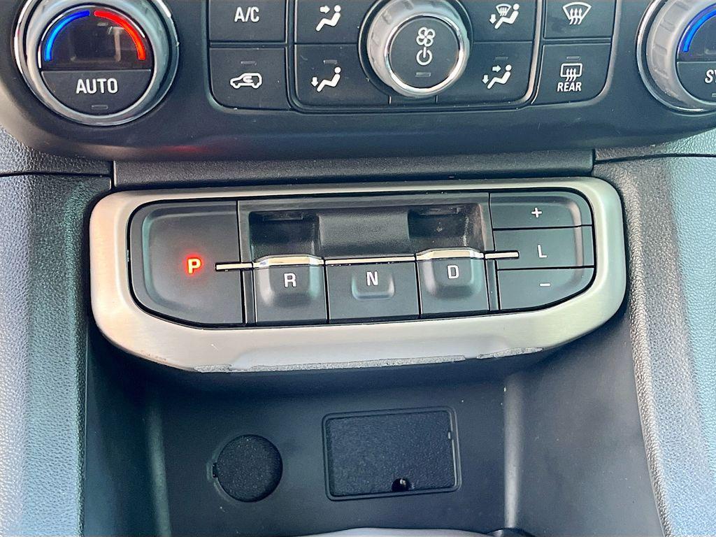 used 2023 GMC Acadia car, priced at $30,000