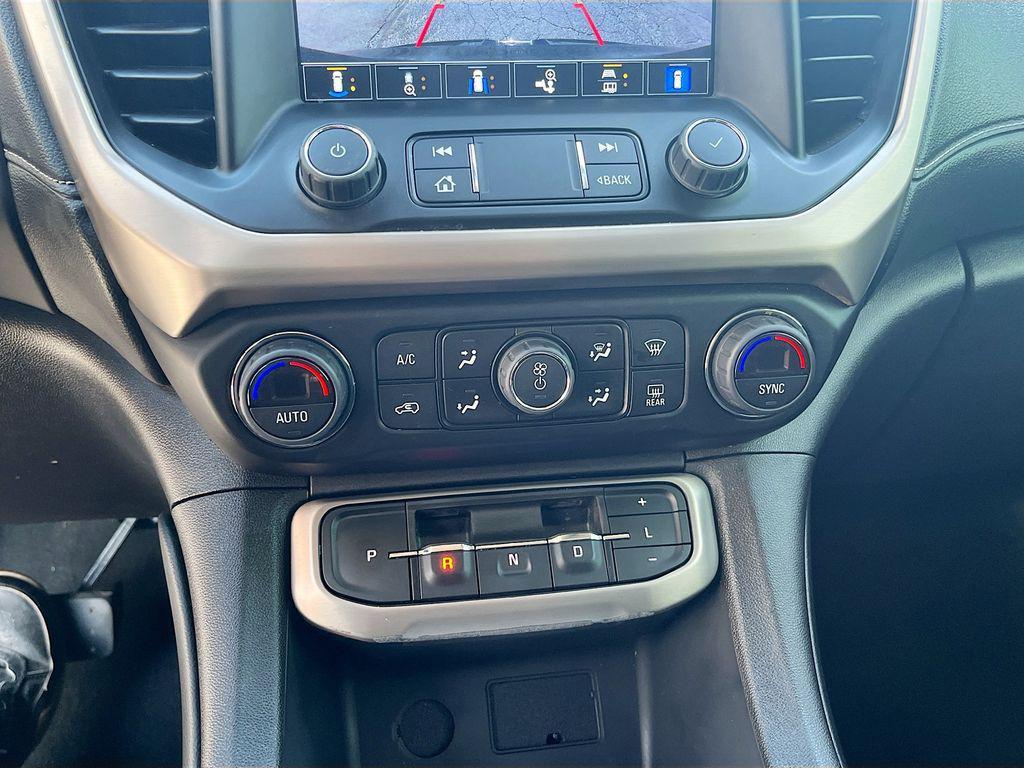 used 2023 GMC Acadia car, priced at $30,000