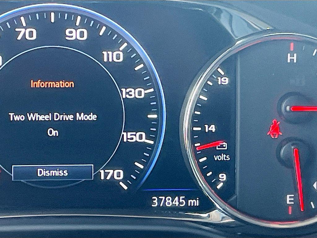 used 2023 GMC Acadia car, priced at $30,000