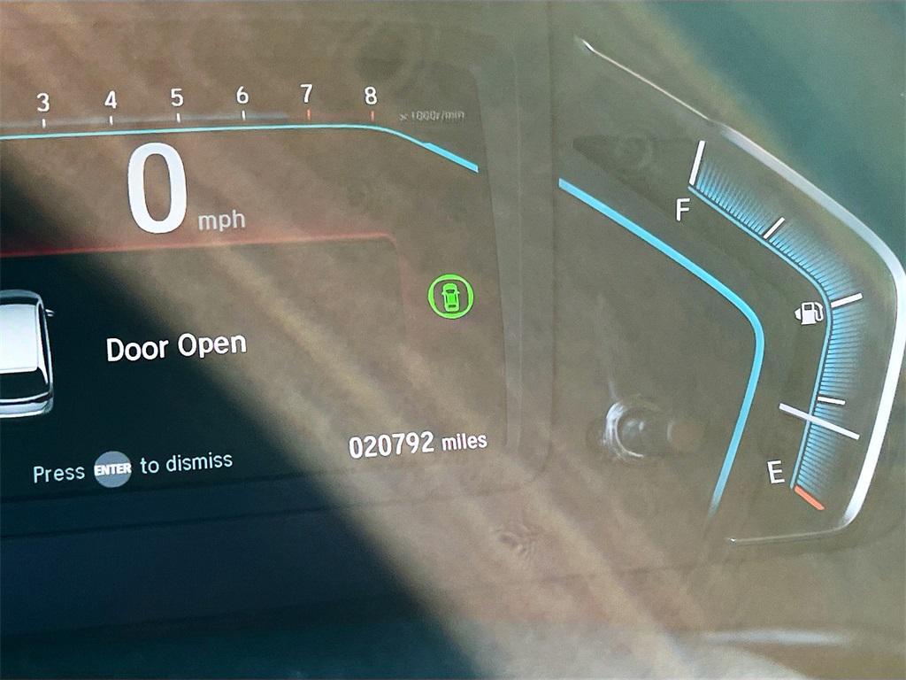 used 2023 Honda Odyssey car, priced at $34,000