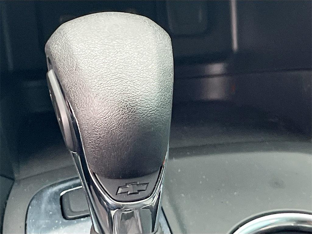 used 2022 Chevrolet Equinox car, priced at $16,500