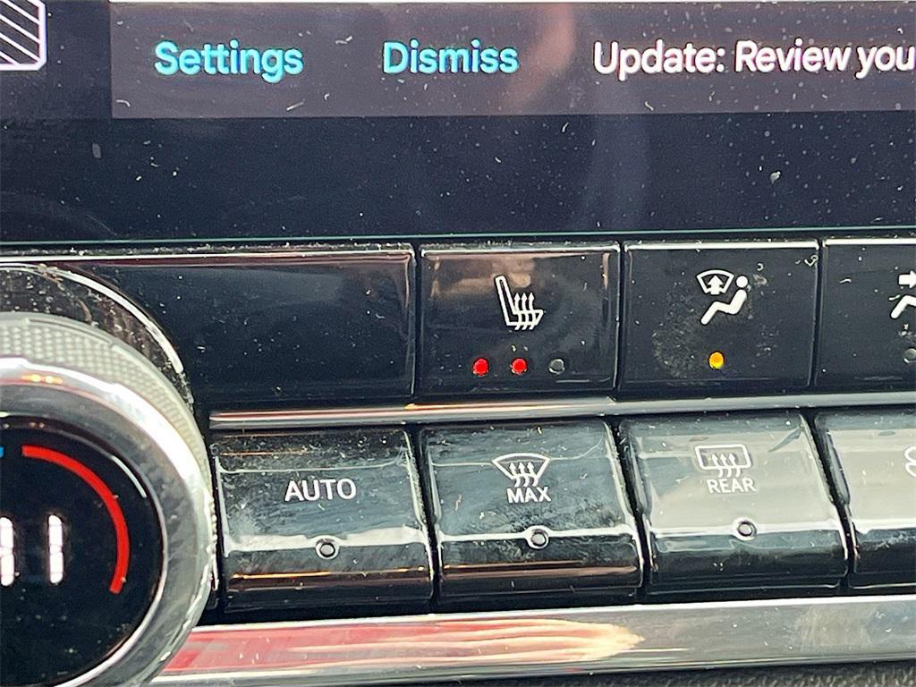 used 2024 Chevrolet Colorado car, priced at $29,500