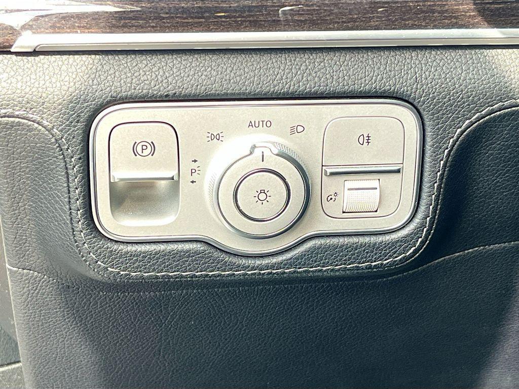 used 2021 Mercedes-Benz GLE 450 car, priced at $32,200