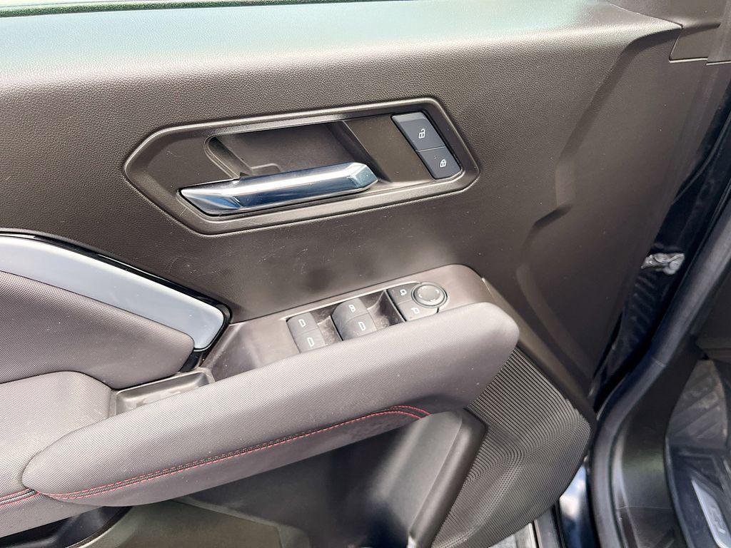 used 2024 Chevrolet Colorado car, priced at $33,400