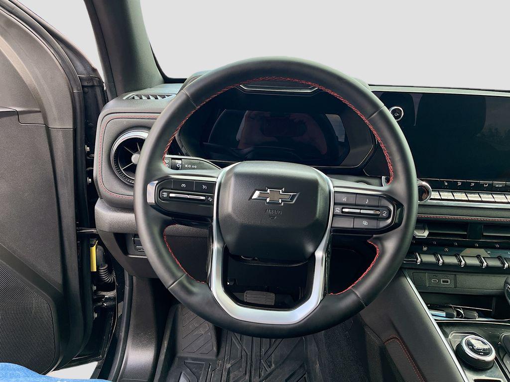 used 2024 Chevrolet Colorado car, priced at $33,400