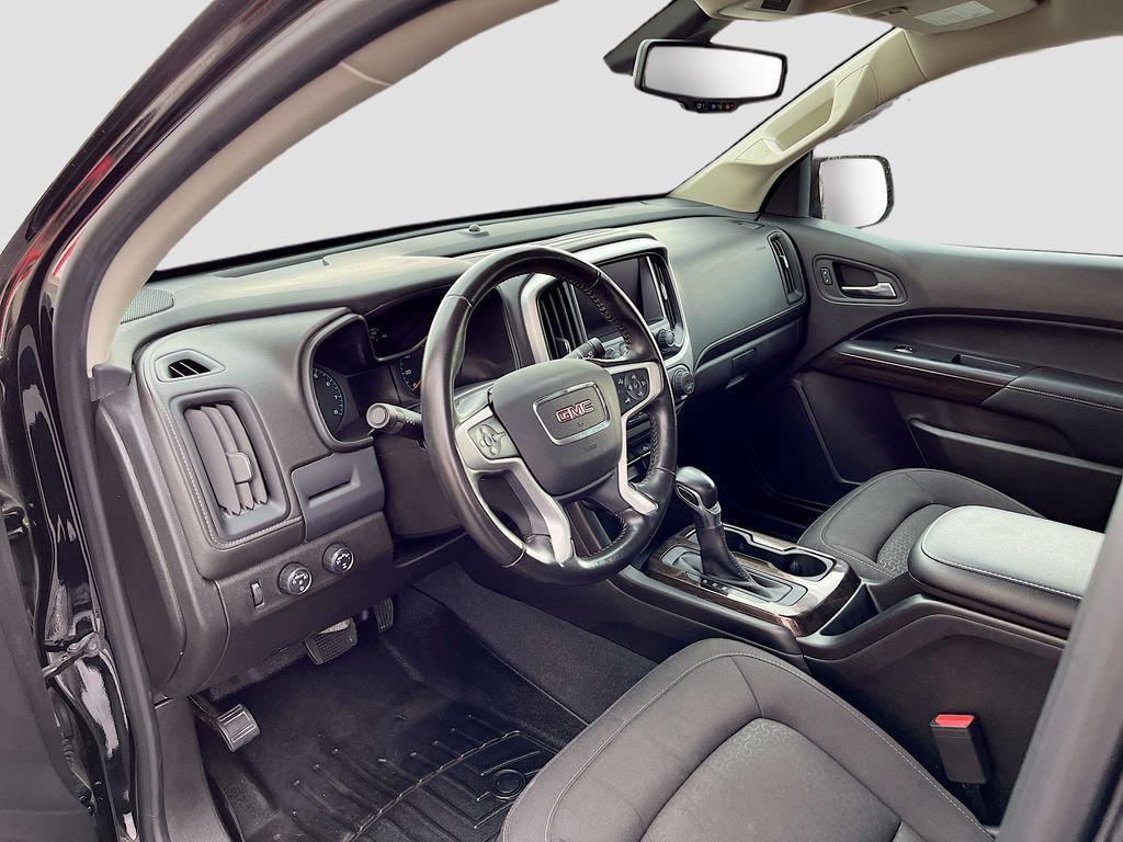 used 2022 GMC Canyon car, priced at $26,900