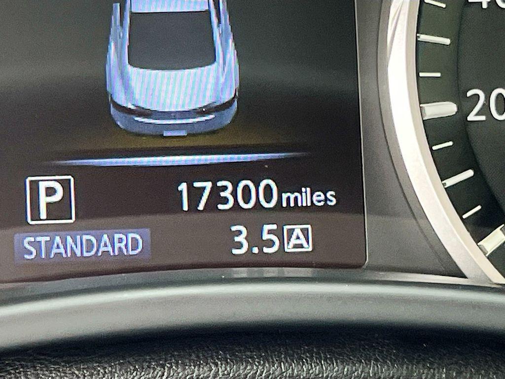 used 2022 INFINITI Q60 car, priced at $35,000