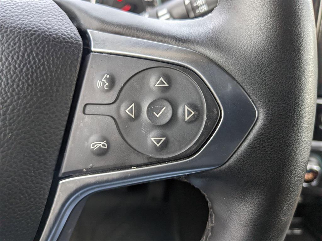 used 2023 Chevrolet Traverse car, priced at $30,500