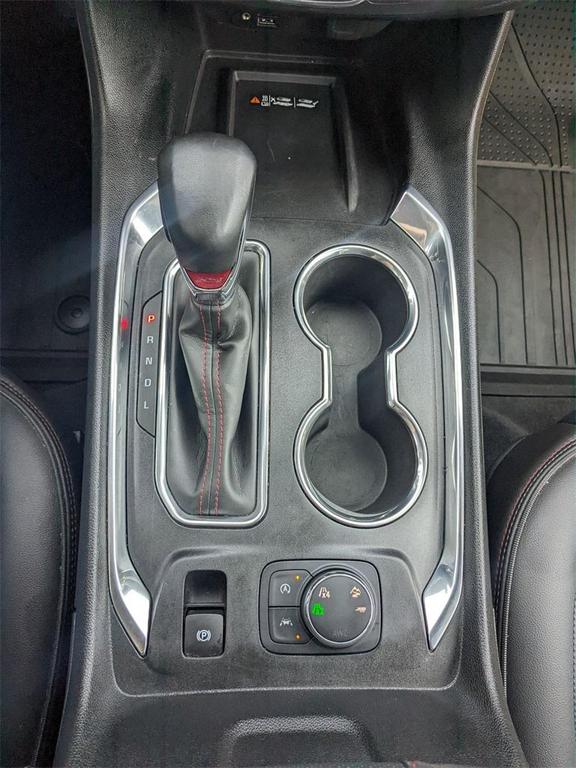 used 2023 Chevrolet Traverse car, priced at $30,500